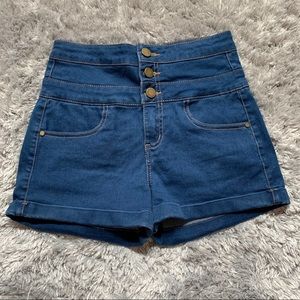 High-waisted jegging shorts